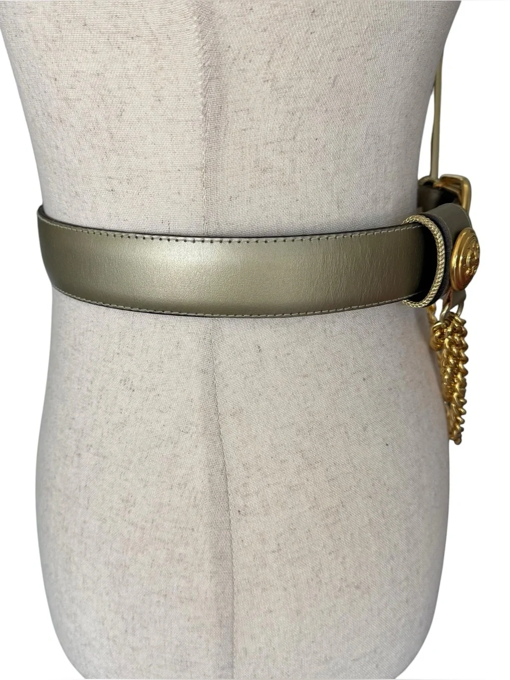 Vintage 80s Avignon Gold Chain Leather Belt Waist Accent NWT Small